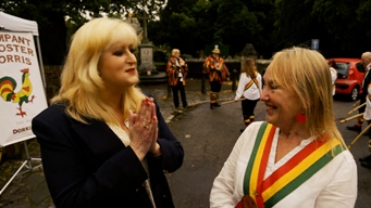 Shampagne Meets Rampant Roosters Morris Dancers